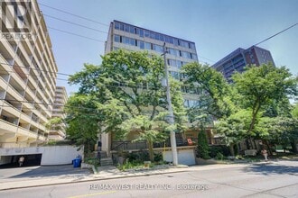 101 Queen St S in Hamilton, ON - Building Photo - Building Photo