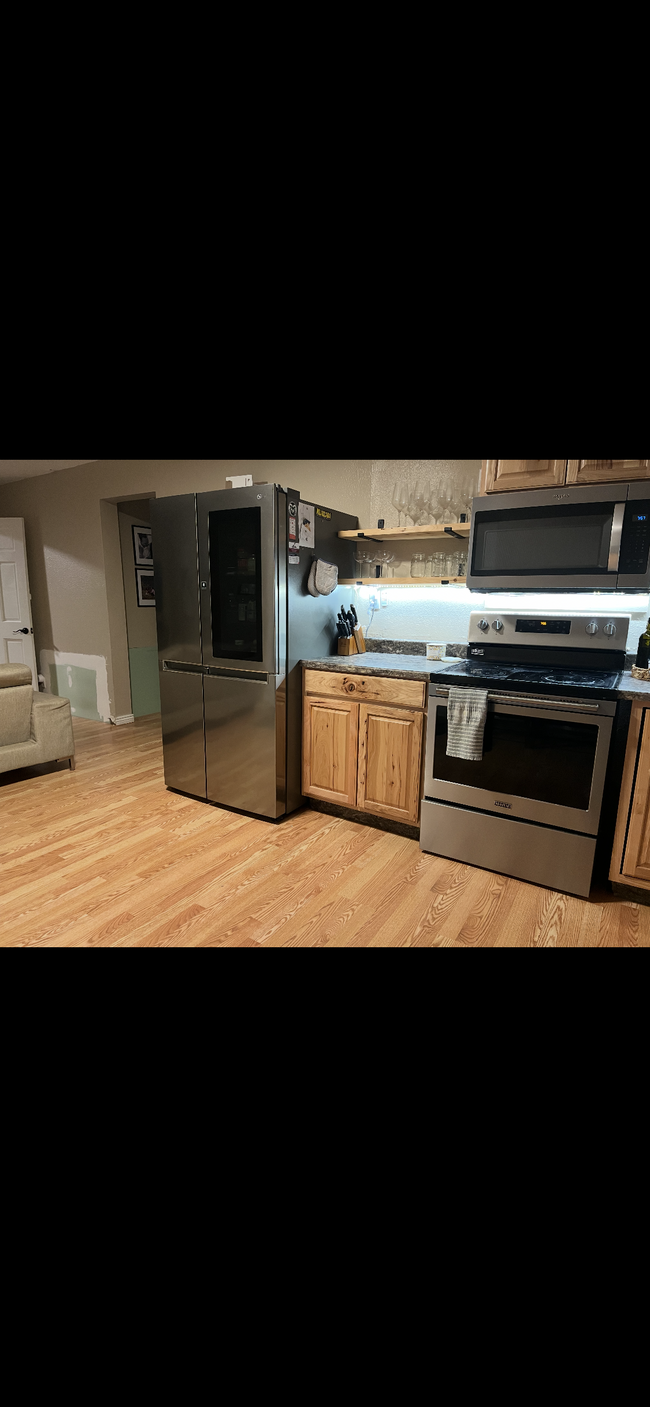 property at 528 Polar Ct