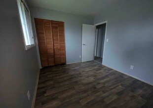 14 N Ritchie Ave, Unit R41 in Ravenswood, WV - Building Photo - Building Photo