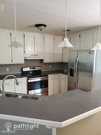 55 Lakefront Dr photo'