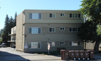 226 Albion Ave in San Lorenzo, CA - Foto de edificio - Building Photo