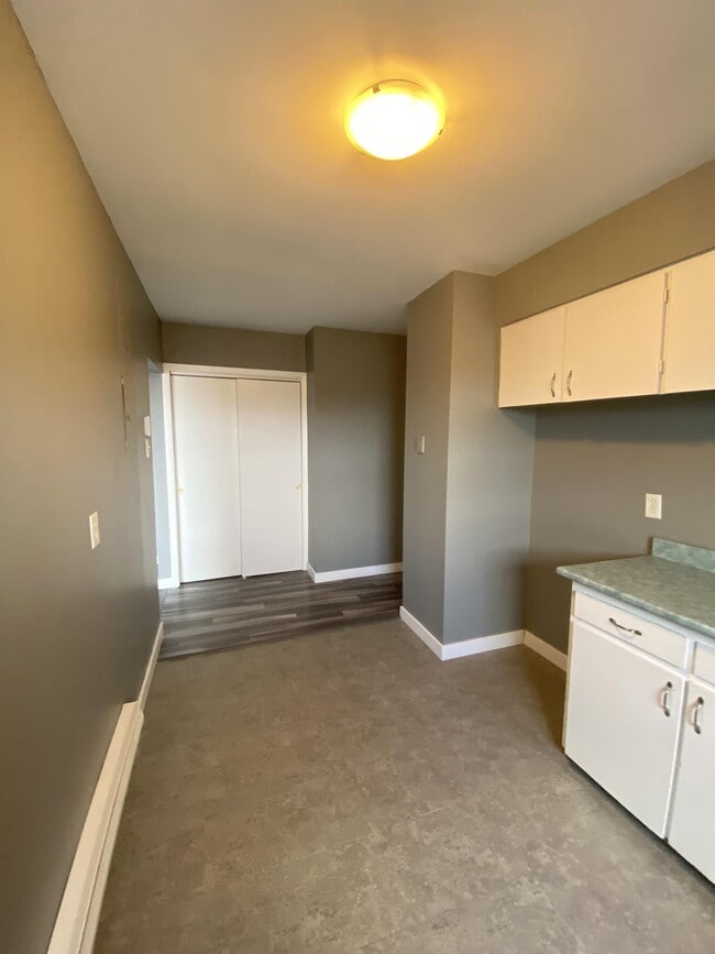 34 Verdun St in Moncton, NB - Building Photo - Building Photo