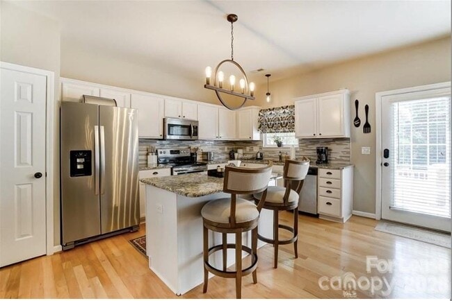 4102 Christine Ln in Waxhaw, NC - Building Photo - Building Photo