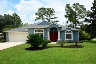 192 Pine Grove Dr in Palm Coast, FL - Building Photo