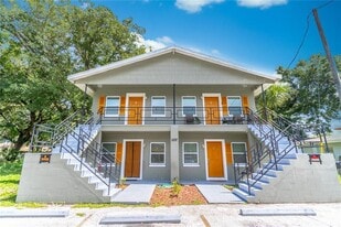 1207 Cypress St in Orlando, FL - Building Photo