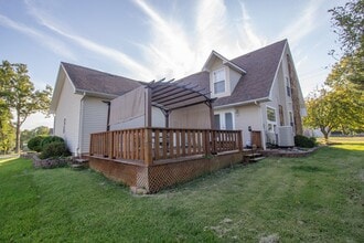 101 Rental St in St. Robert, MO - Building Photo - Building Photo