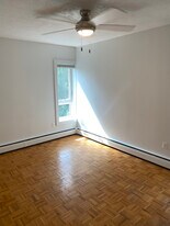 518 Putnam Ave, Unit 12 in Cambridge, MA - Building Photo