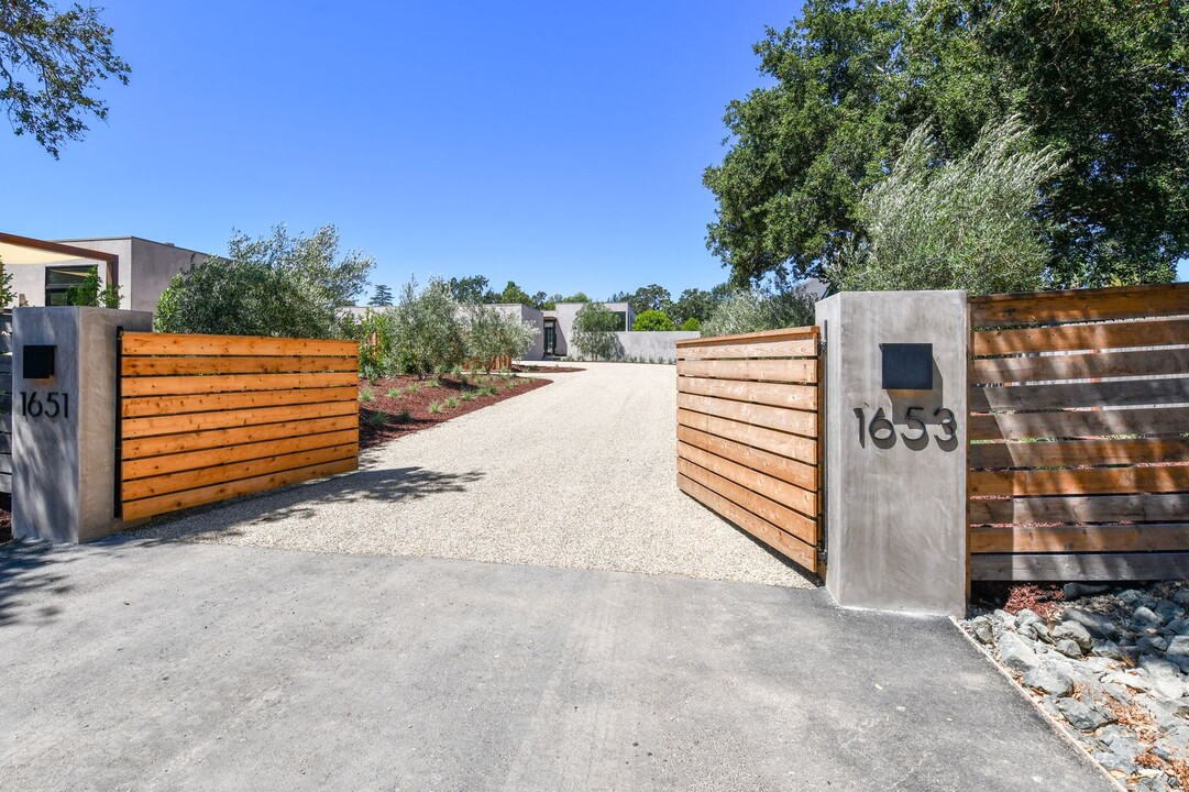 1651 Atlas Peak Rd in Napa, CA - Building Photo