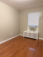 2201 S Lambert St in Philadelphia, PA - Building Photo - Building Photo