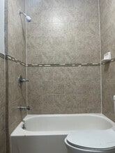 234 56th St, Unit 1 in West New York, NJ - Foto de edificio - Building Photo