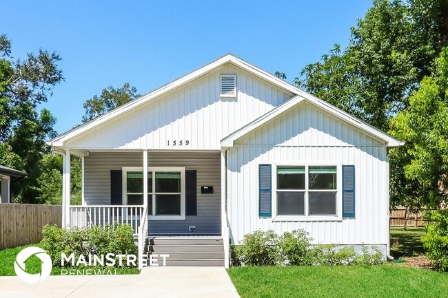 property at 1559 13th St S