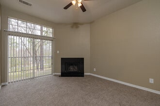 Serena Woods Apartments in Spring, TX - Building Photo - Building Photo