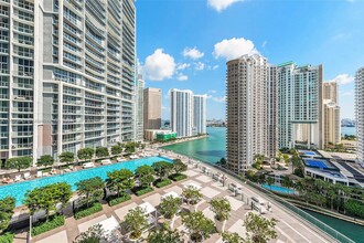 495 Brickell, Unit 1710 in Miami, FL - Building Photo - Building Photo