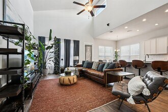 11212 Charger Wy in Manor, TX - Building Photo - Building Photo