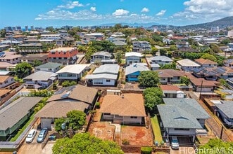930 16th Ave in Honolulu, HI - Building Photo - Building Photo