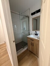 166 Ward St, Unit 2E in Hartford, CT - Building Photo - Building Photo