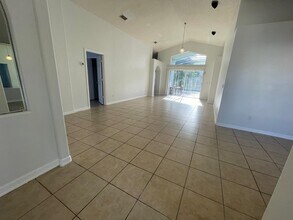 4718 Prairie Point Blvd in Kissimmee, FL - Building Photo - Building Photo