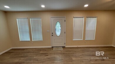 7251 Pinehill Rd in Daphne, AL - Building Photo - Building Photo