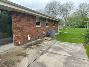 N26W22362-W22362 Birchwood Ct in Waukesha, WI - Building Photo - Building Photo