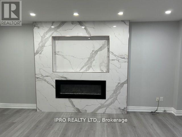2611 Benedet Dr