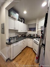 331 A Harvard St, Unit #2 in Cambridge, MA - Foto de edificio - Building Photo