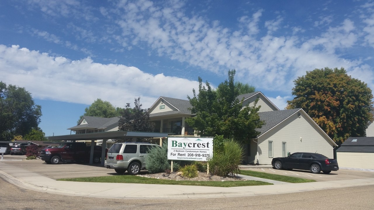 Baycrest Village in Caldwell, ID - Building Photo