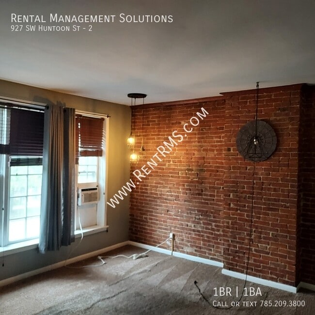 927 SW Huntoon St in Topeka, KS - Building Photo - Building Photo