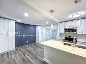 160 Lablanc Way NW in Atlanta, GA - Building Photo - Building Photo
