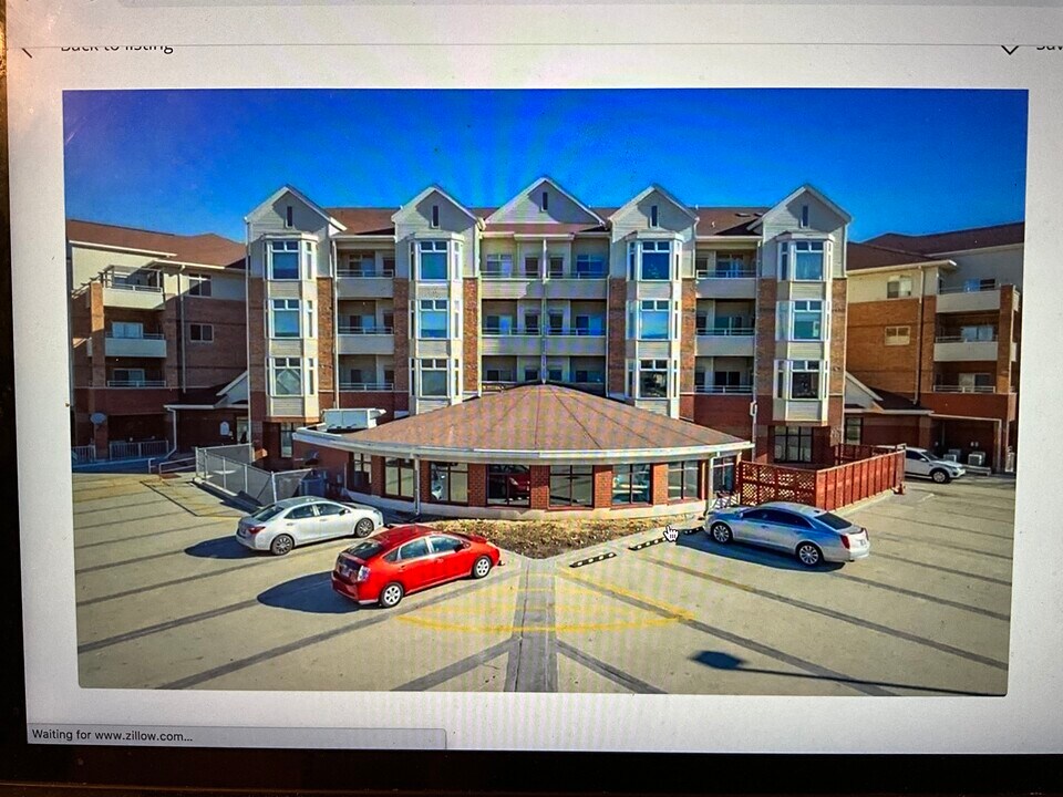 301 Harbour Town Dr in Madison, WI - Building Photo