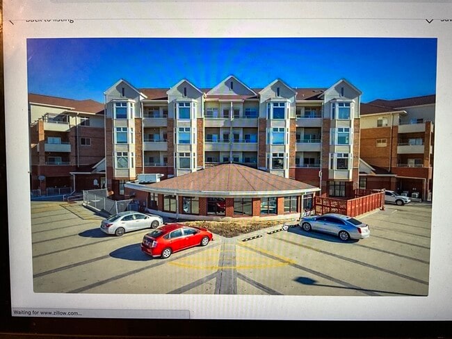 301 Harbour Town Dr