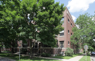 5137-5141 S Ellis Ave Apartments