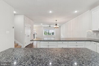 1399 Hawthorn Dr in Severn, MD - Building Photo - Building Photo