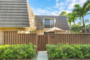 1909 19th Ct in Jupiter, FL - Building Photo