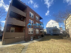 12 Fairfield St, Unit 1L in Cambridge, MA - Building Photo - Building Photo