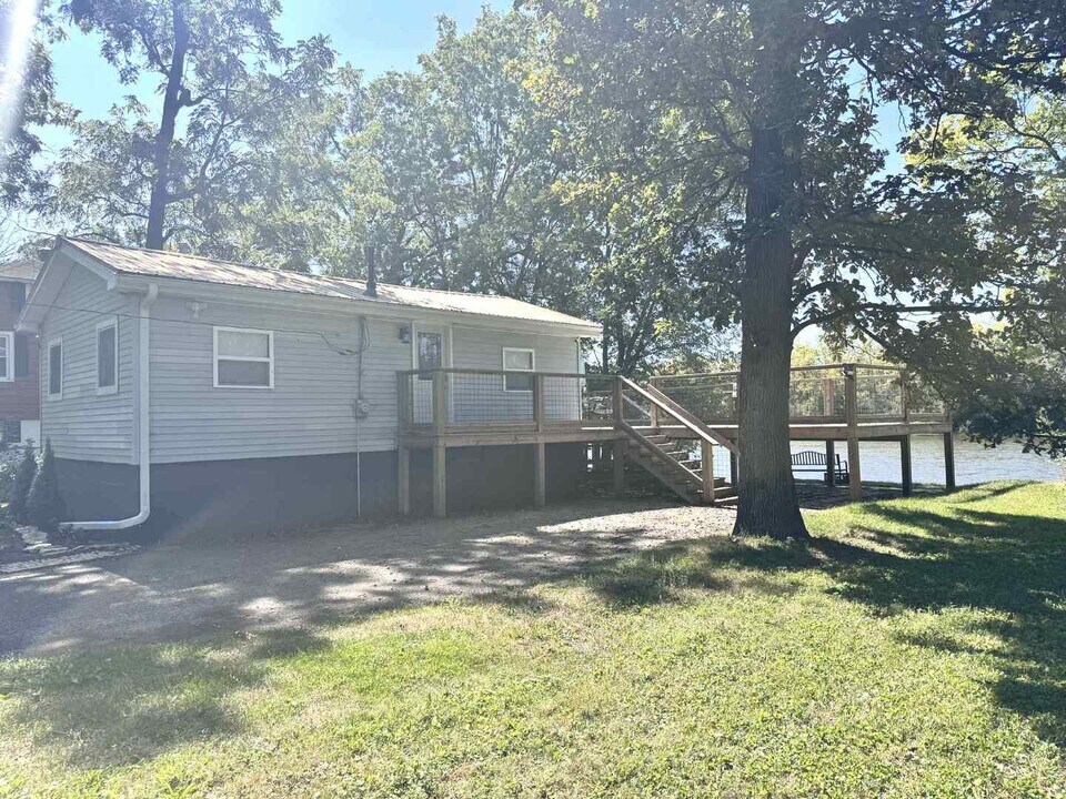 3347 E 2059th Rd in Ottawa, IL - Building Photo