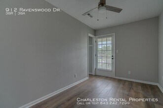 912 Ravenswood Dr in Charleston, SC - Building Photo - Building Photo