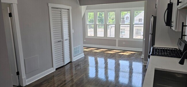 property at 5605 N Keystone Ave