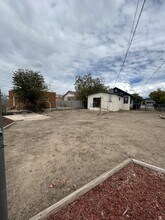 1311 Edith Blvd SE in Albuquerque, NM - Foto de edificio - Building Photo