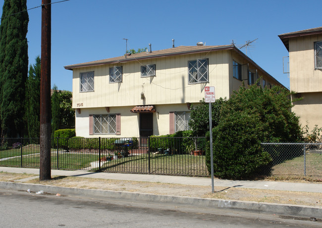 7015 Fulton Ave in North Hollywood, CA - Building Photo - Building Photo