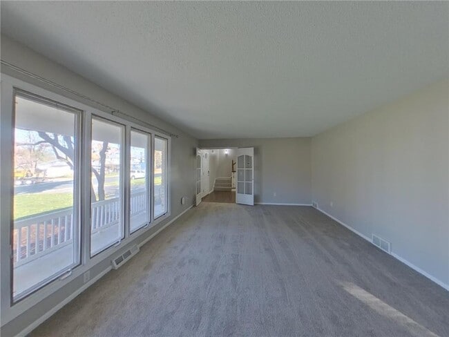 931 Market St S in Shakopee, MN - Building Photo - Building Photo