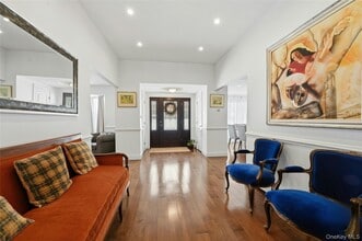 280 Terry Rd in Smithtown, NY - Building Photo - Building Photo