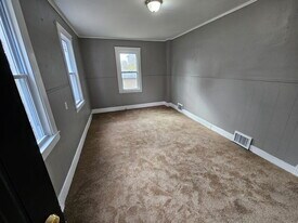 1148 Norwood Rd in Cleveland, OH - Building Photo