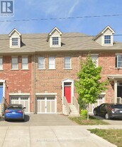 133 St Leger St in Kitchener, ON - Building Photo
