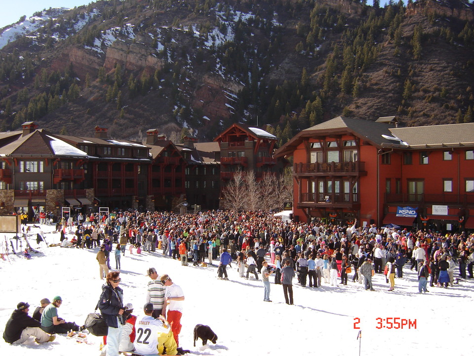 Aspen Highlands Village in Aspen, CO - Building Photo