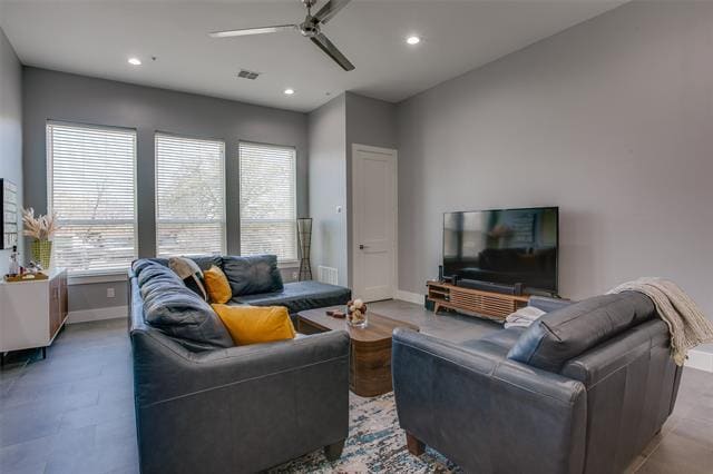 2239 Lovedale Ave in Dallas, TX - Building Photo - Building Photo