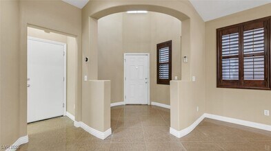 7523 Tressider Ave in Las Vegas, NV - Building Photo - Building Photo