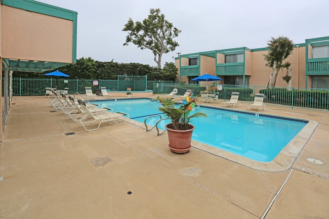 Sandpointe Apartment Homes