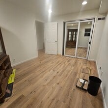 14 Laidlaw Ave, Unit 1 in Jersey City, NJ - Building Photo - Building Photo