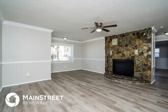 5520 Bay Blvd in Port Richey, FL - Building Photo - Building Photo