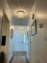 751 Long Hill Rd in Middletown, CT - Building Photo - Building Photo